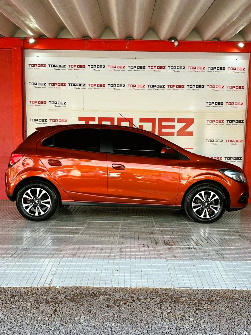 ONIX 1.4 MPFI LTZ 8V FLEX 4P MANUAL - 2013 - SãO SEBASTIãO DO CAí