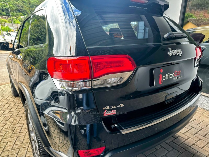 GRAND CHEROKEE 3.6 LIMITED 4X4 V6 24V GASOLINA 4P AUTOMATICO - 2018 - TRêS COROAS