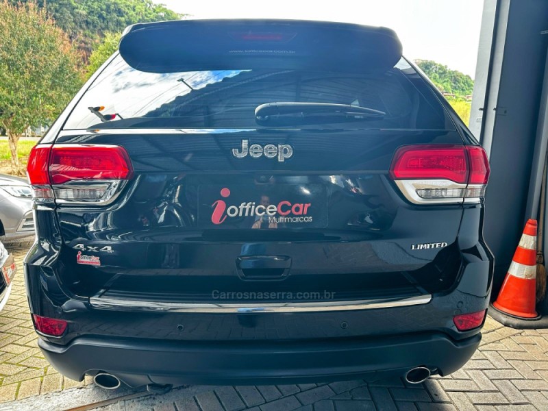 GRAND CHEROKEE 3.6 LIMITED 4X4 V6 24V GASOLINA 4P AUTOMATICO - 2018 - TRêS COROAS