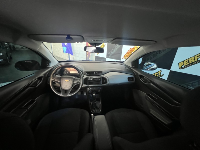 ONIX 1.0 JOY HATCH 8VFLEX 4P MANUAL - 2017 - PORTãO
