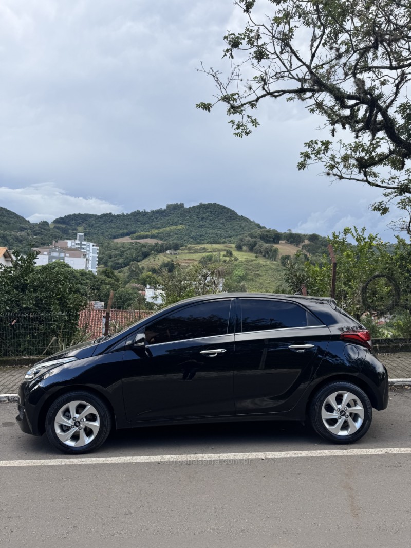 HB20 1.6 PREMIUM 16V FLEX 4P AUTOMÁTICO - 2018 - NOVA ARAçá
