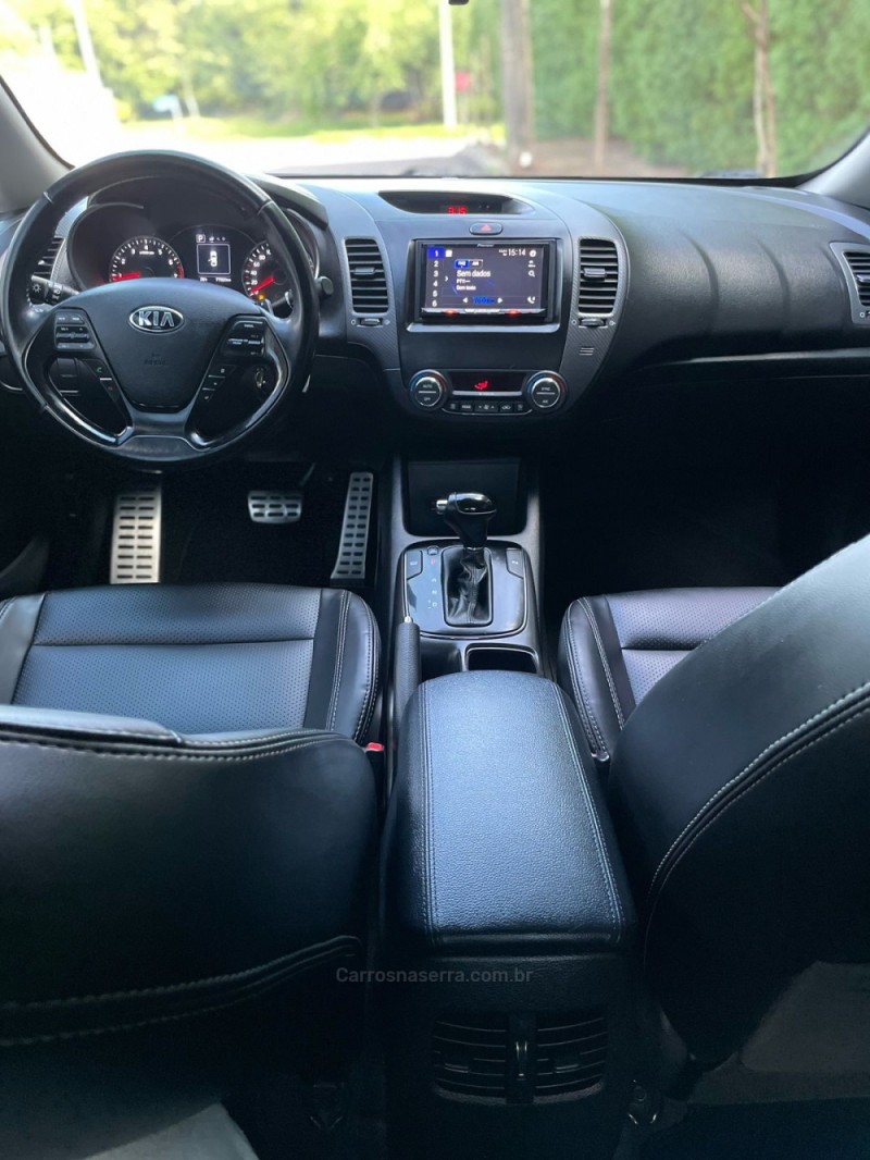 CERATO 1.6 16V SX4 GASOLINA 4P AUTOMÁTICO - 2017 - CAMPO BOM