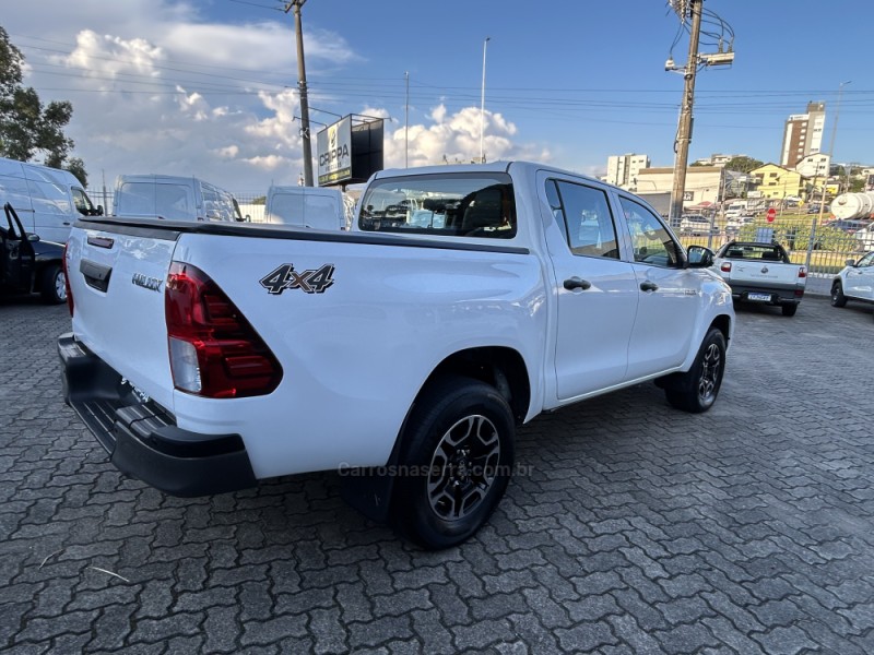 HILUX 2.8 STD 4X4 CD 16V DIESEL 4P MANUAL - 2022 - FARROUPILHA