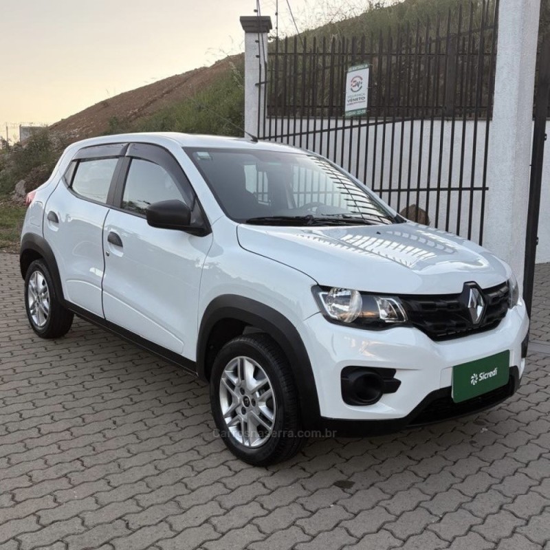 KWID 1.0 12V SCE FLEX LIFE MANUAL - 2018 - CAXIAS DO SUL