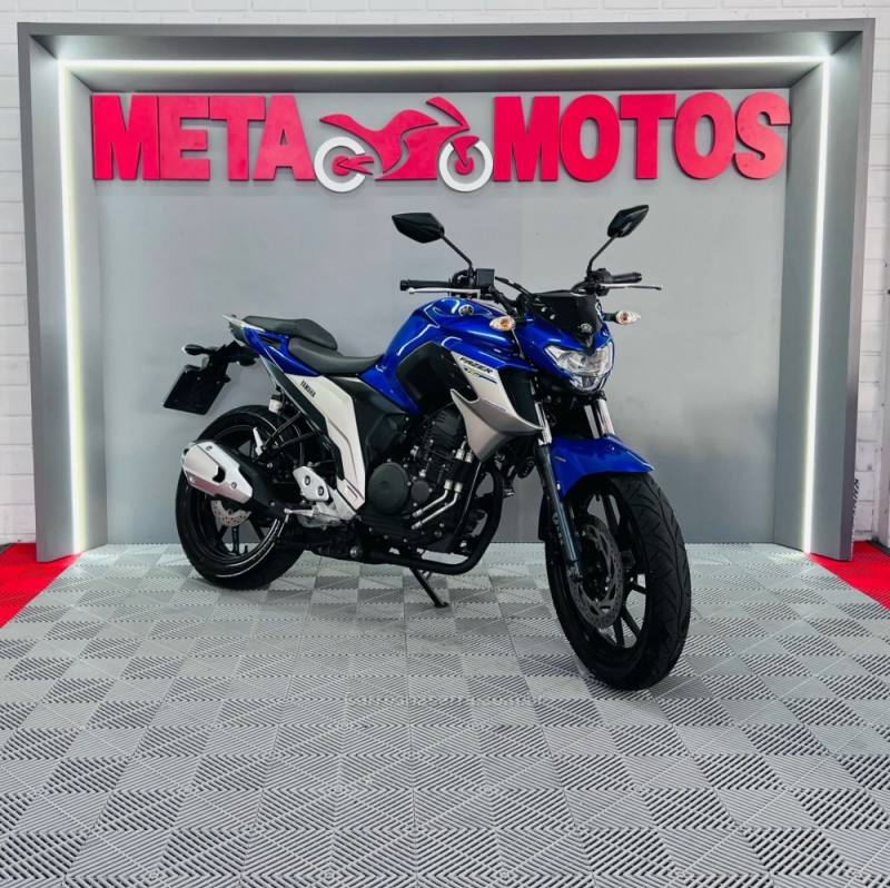 FAZER FZ25 - 2021 - CAMPO BOM