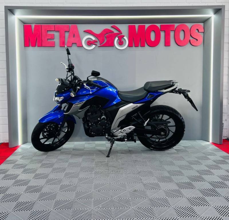 FAZER FZ25 - 2021 - CAMPO BOM