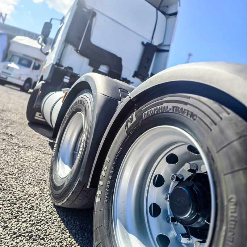 CF 85 FTS 410 6X2  - 2019 - GARIBALDI