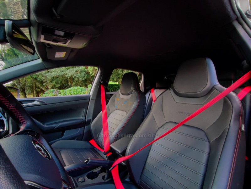 POLO 1.4 GTS 16V TURBO FLEX 4P AUTOMÁTICO - 2021 - FARROUPILHA