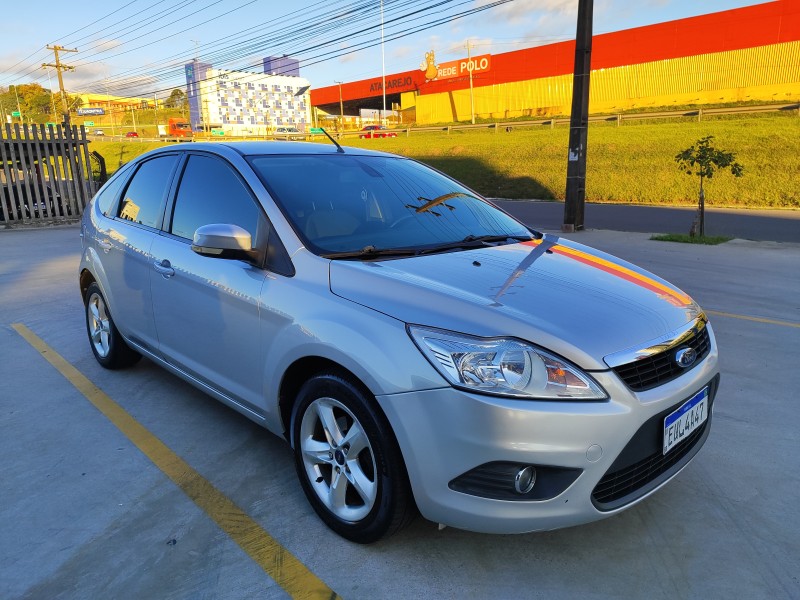 FOCUS 2.0 GLX 16V GASOLINA 4P AUTOMÁTICO - 2011 - FARROUPILHA