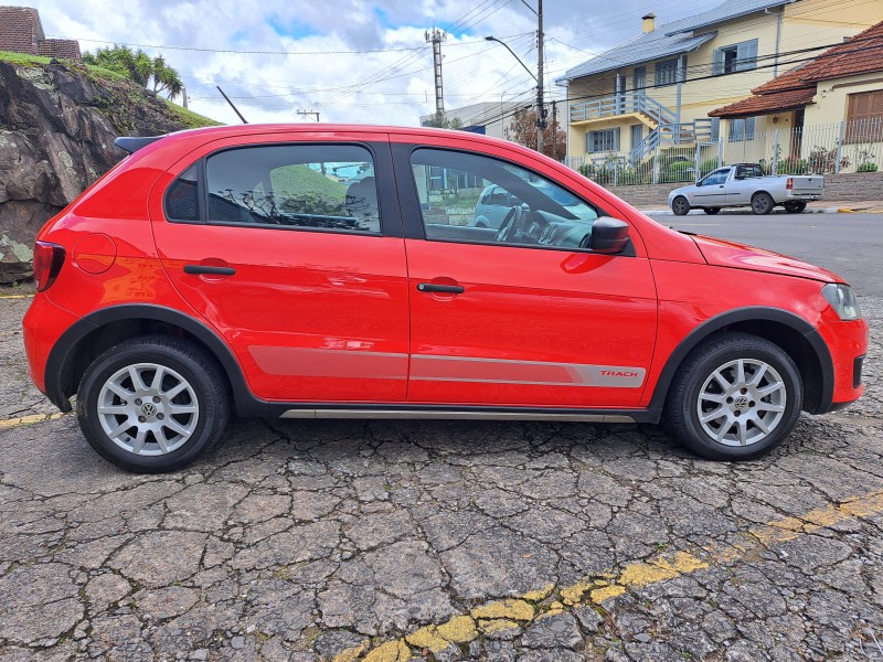 GOL 1.0 MI TRACK 8V FLEX 4P MANUAL - 2014 - FARROUPILHA