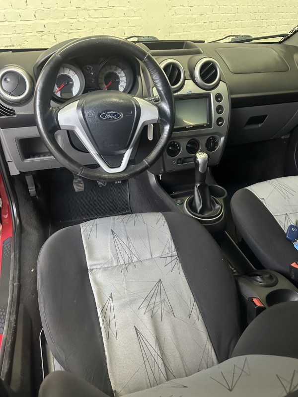 FIESTA 1.6 MPI CLASS HATCH 8V FLEX 4P MANUAL - 2010 - CAXIAS DO SUL