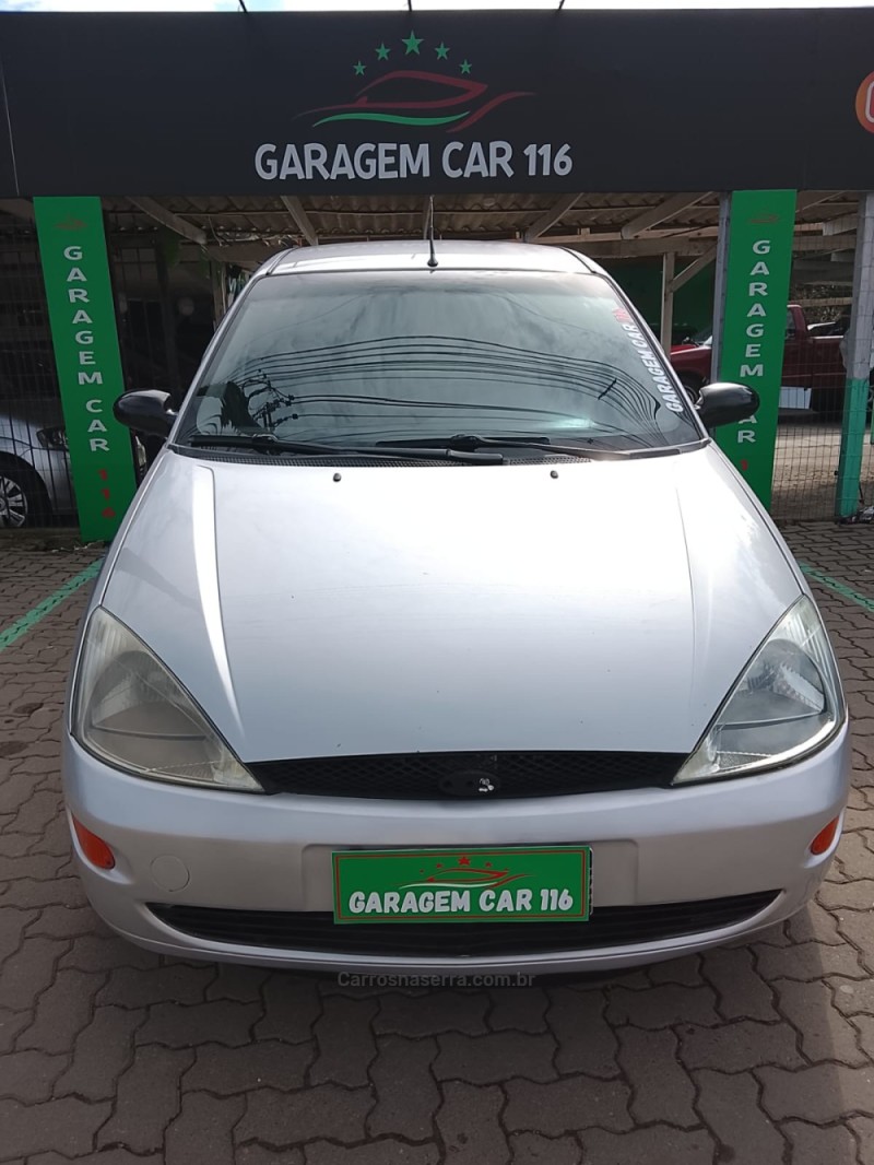 FOCUS 1.8 16V GASOLINA 4P MANUAL - 2001 - CAXIAS DO SUL