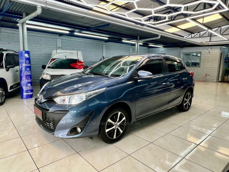 YARIS 1.3 XL LIVE 16V FLEX 4P AUTOMÁTICO