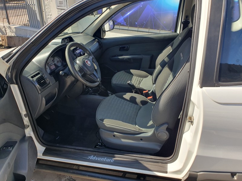 STRADA 1.8 MPI ADVENTURE CD 8V FLEX 2P MANUAL - 2013 - CAXIAS DO SUL