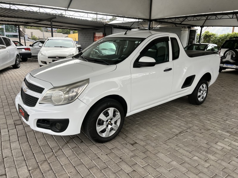 montana 1.4 mpfi ls cs 8v flex 2p manual 2016 caxias do sul