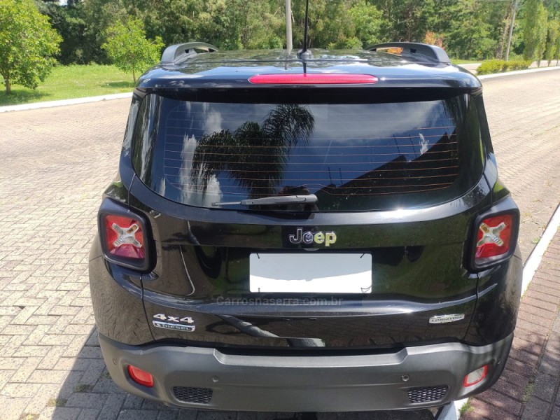 RENEGADE 2.0 16V TURBO DIESEL LONGITUDE 4P 4X4 AUTOMÁTICO - 2016 - CAXIAS DO SUL