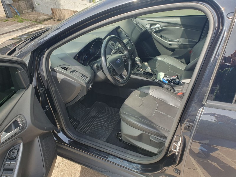 FOCUS 2.0 SE FASTBACK 16V FLEX 4P AUTOMÁTICO - 2019 - CAXIAS DO SUL