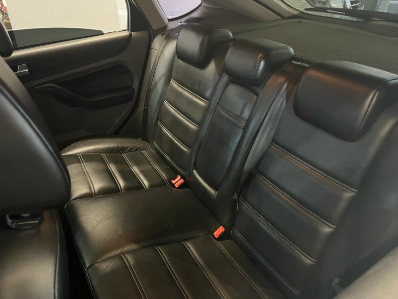 FOCUS 2.0 TITANIUM PLUS 16V FLEX 4P AUTOMÁTICO - 2013 - BENTO GONçALVES
