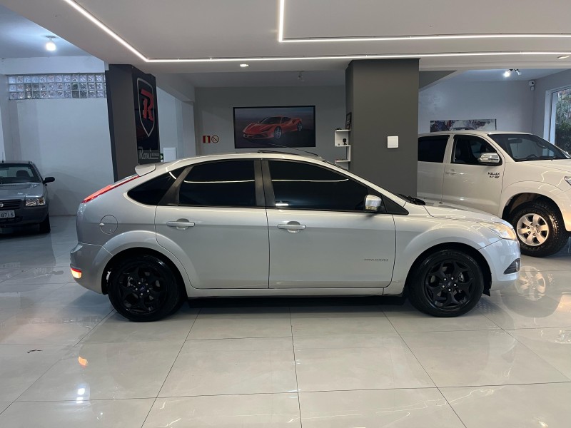 FOCUS 2.0 TITANIUM PLUS 16V FLEX 4P AUTOMÁTICO - 2013 - BENTO GONçALVES
