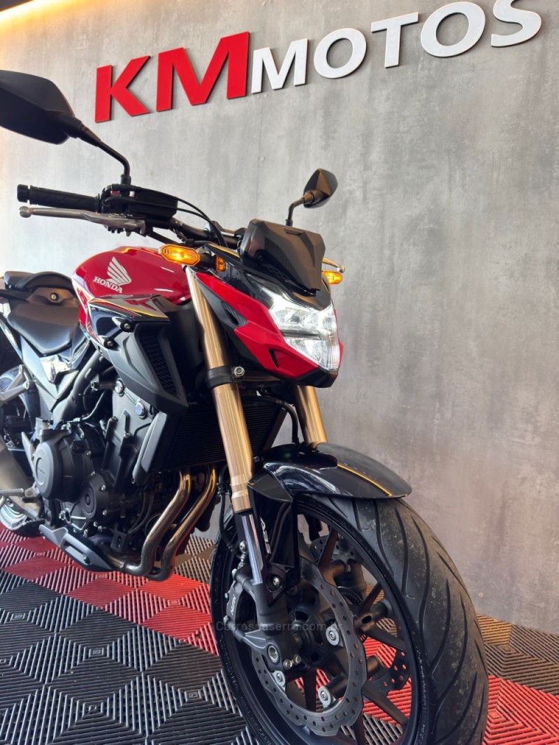 CB 500 FOUR - 2023 - PORTãO