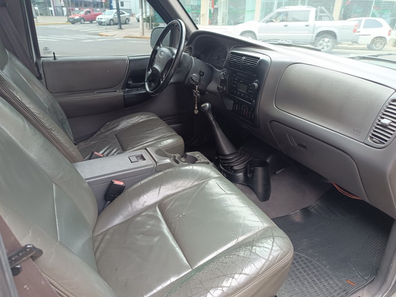 RANGER 2.8 XLT LIMITED 4X4 CD 8V TURBO INTERCOOLER DIESEL 4P MANUAL - 2004 - FLORES DA CUNHA