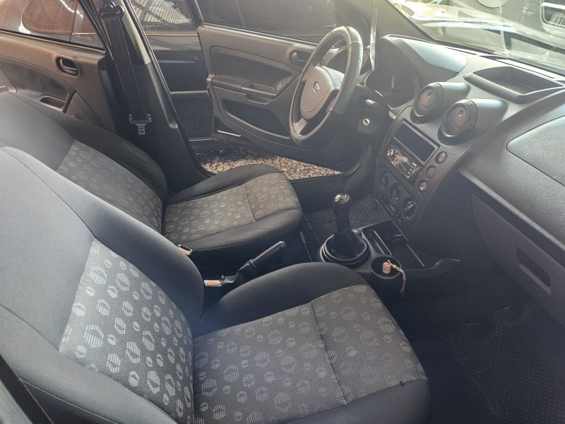 FIESTA 1.0 ROCAM HATCH 8V FLEX 4P MANUAL - 2012 - CAXIAS DO SUL