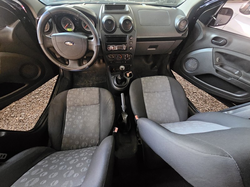 FIESTA 1.0 ROCAM HATCH 8V FLEX 4P MANUAL - 2012 - CAXIAS DO SUL