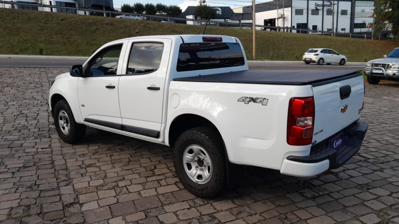 S10 2.8 LS 4X4 CD 16V TURBO DIESEL 4P MANUAL - 2021 - FARROUPILHA