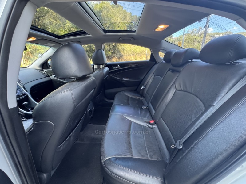 SONATA 2.4 MPFI I4 16V 182CV GASOLINA 4P AUTOMÁTICO - 2012 - GRAMADO