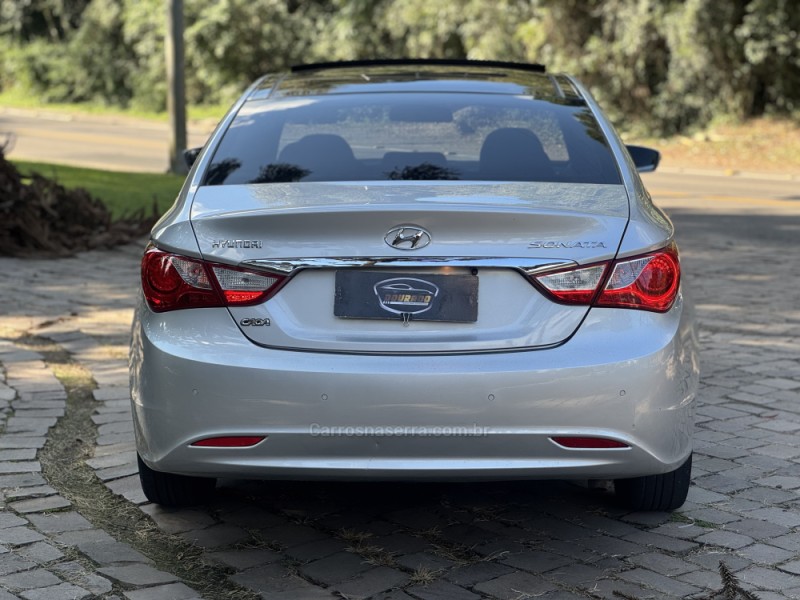 SONATA 2.4 MPFI I4 16V 182CV GASOLINA 4P AUTOMÁTICO - 2012 - GRAMADO