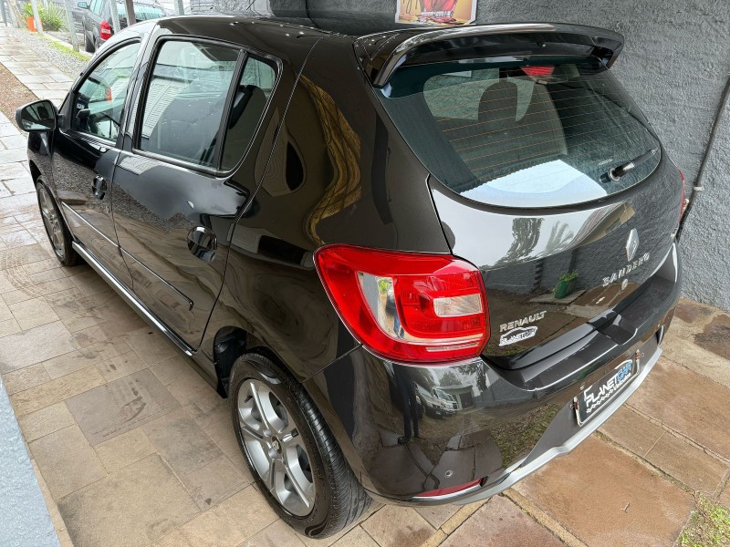 SANDERO 1.6 GT LINE LIMITED FLEX 4P MANUAL - 2018 - FARROUPILHA