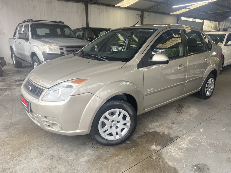 fiesta 1.6 mpi class sedan 8v flex 4p manual 2009 caxias do sul