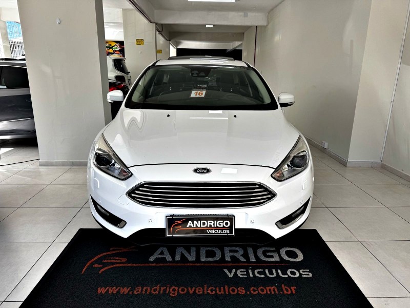 FOCUS 2.0 TITANIUM PLUS HATCH 16V FLEX 4P AUTO - 2016 - CAXIAS DO SUL