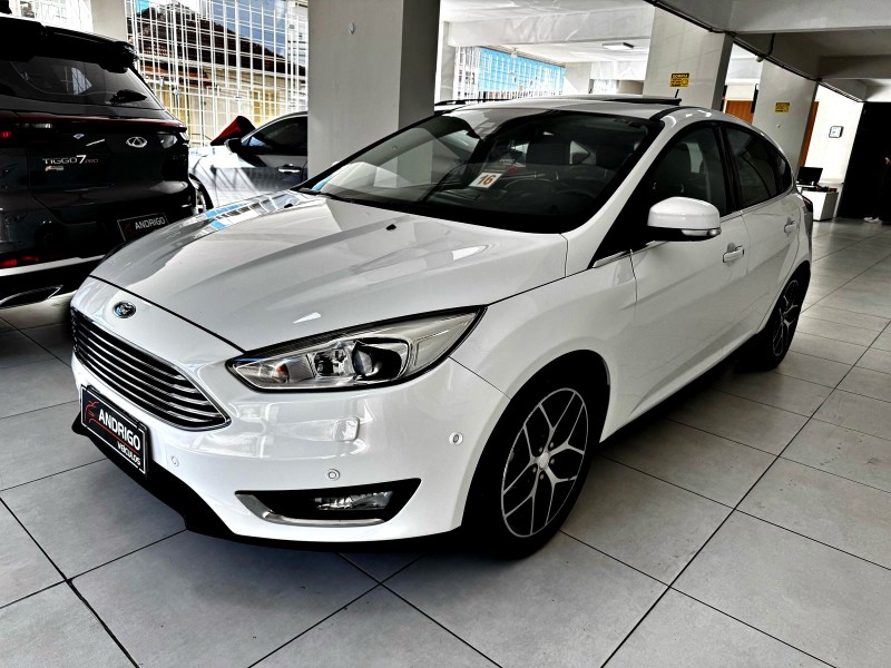 FOCUS 2.0 TITANIUM PLUS HATCH 16V FLEX 4P AUTO - 2016 - CAXIAS DO SUL