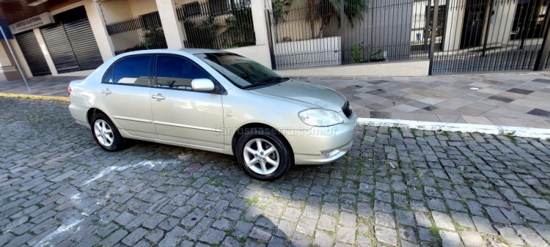 COROLLA 1.6 GLI 16V GASOLINA 4P MANUAL - 2004 - FARROUPILHA
