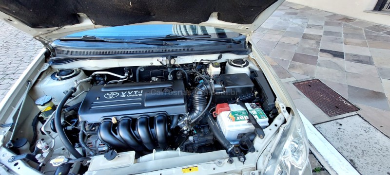 COROLLA 1.6 GLI 16V GASOLINA 4P MANUAL - 2004 - FARROUPILHA