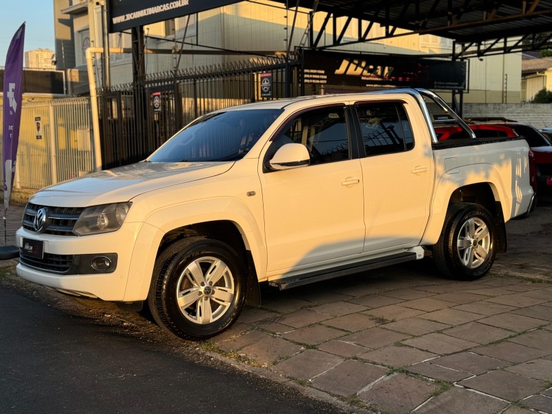 AMAROK 2.0 HIGHLINE 4X4 CD 16V TURBO INTERCOOLER DIESEL 4P AUTOMÁTICO - 2012 - CAXIAS DO SUL