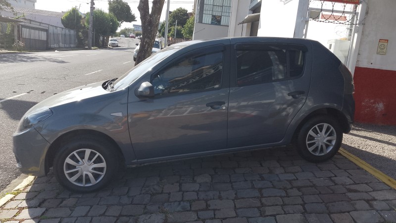 SANDERO 1.0 EXPRESSION 16V FLEX 4P MANUAL - 2014 - CAXIAS DO SUL