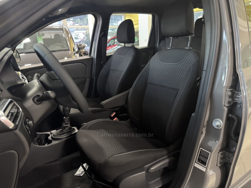 OROCH 1.6 16V SCE INTENSE FLEX 4P MANUAL - 2025 - FLORES DA CUNHA