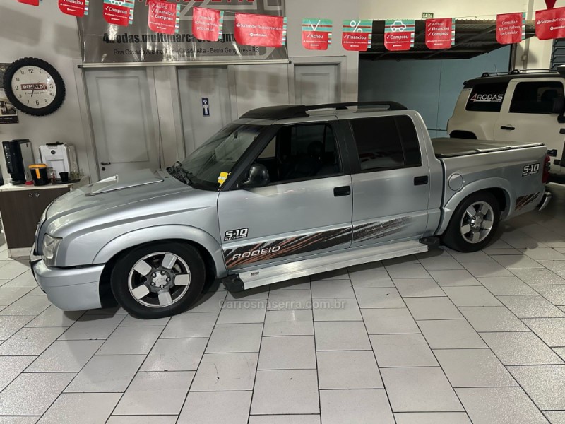 S10 2.4 MPFI ADVANTAGE 4X2 CD 8V GASOLINA 4P MANUAL - 2009 - BENTO GONçALVES