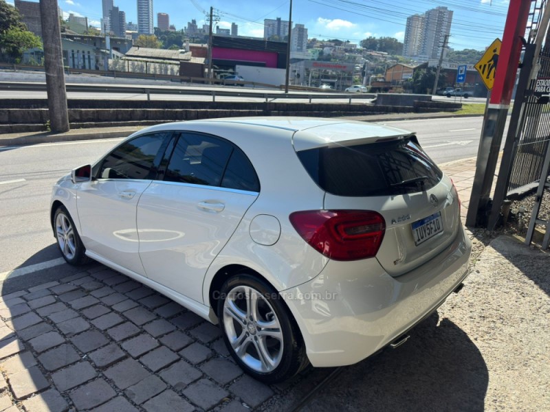 A 200 1.6 TURBO URBAN 16V GASOLINA 4P AUTOMÁTICO - 2014 - CAXIAS DO SUL