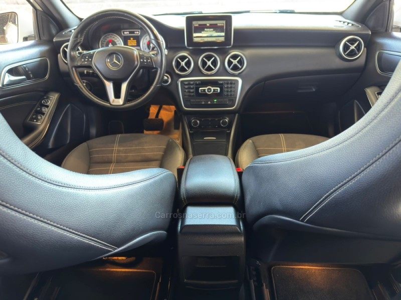 A 200 1.6 TURBO URBAN 16V GASOLINA 4P AUTOMÁTICO - 2014 - CAXIAS DO SUL