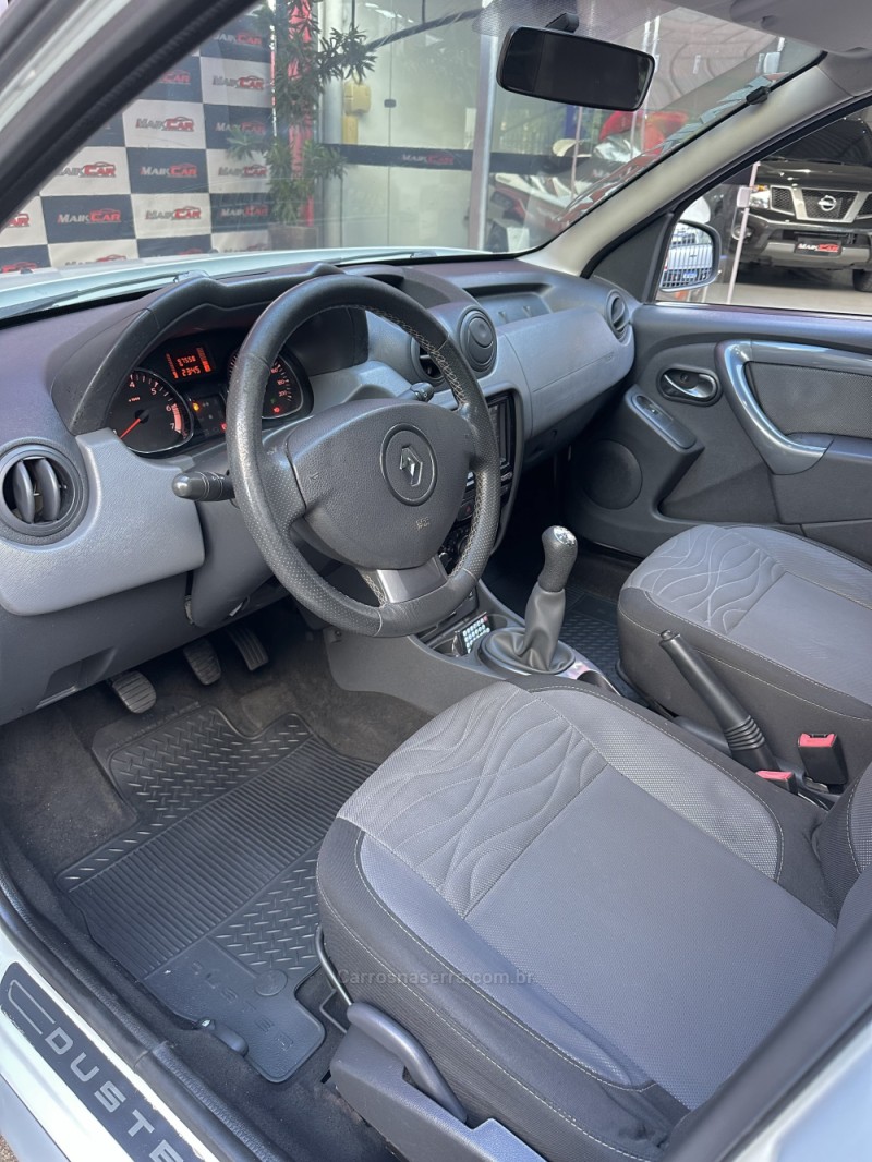 DUSTER 1.6 TECH ROAD 4X2 16V FLEX 4P MANUAL - 2014 - ESTâNCIA VELHA