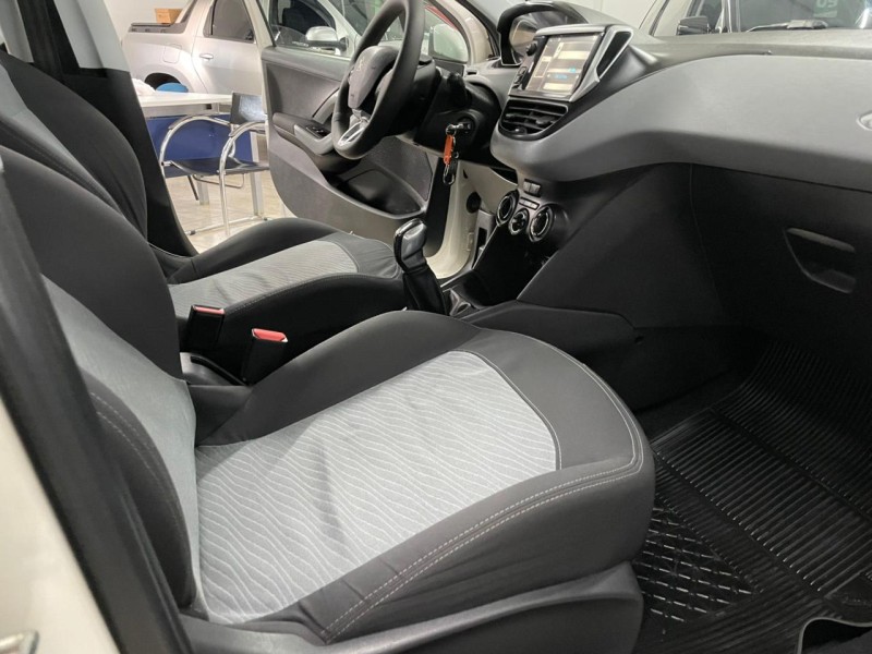 208 1.5 ACTIVE 8V FLEX 4P MANUAL - 2014 - CAXIAS DO SUL