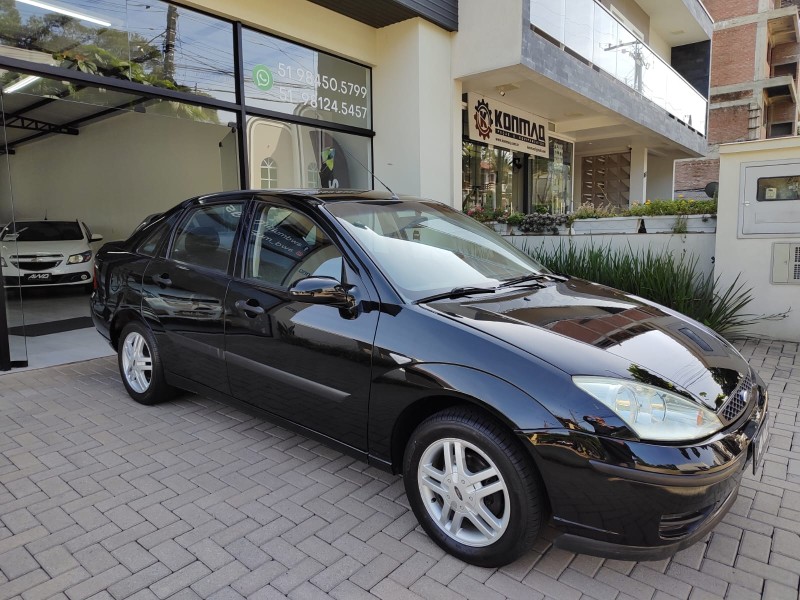 FOCUS 1.6 GLX SEDAN 8V GASOLINA 4P MANUAL - 2007 - LAJEADO