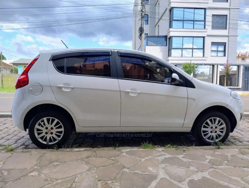 PALIO 1.0 MPI ATTRACTIVE 8V FLEX 4P MANUAL - 2017 - VACARIA