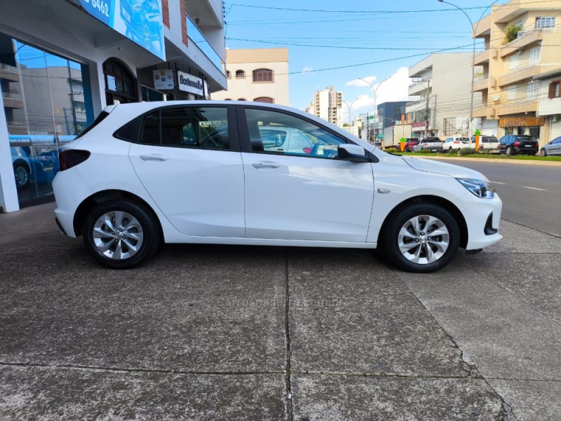 ONIX 1.0 LTZ 12V TURBO FLEX 4P AUTOMÁTICO - 2020 - GUAPORé