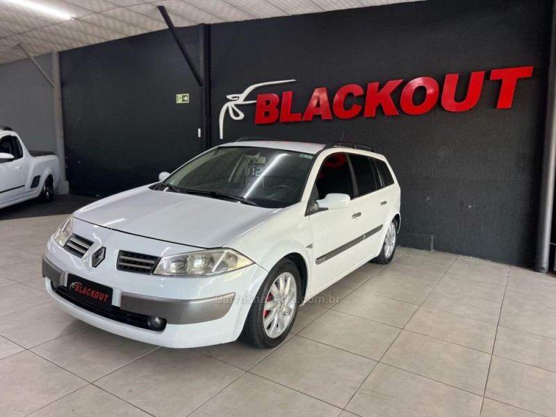 megane 1.6 dynamique grand tour 16v flex 4p manual 2012 campo bom