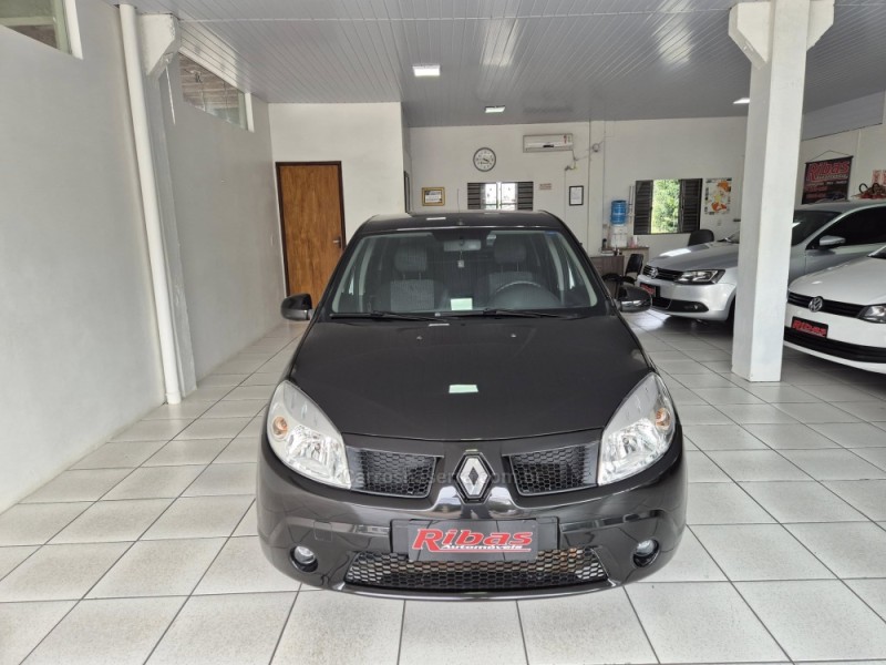 SANDERO 1.0 EXPRESSION 16V FLEX 4P MANUAL - 2011 - NãO-ME-TOQUE
