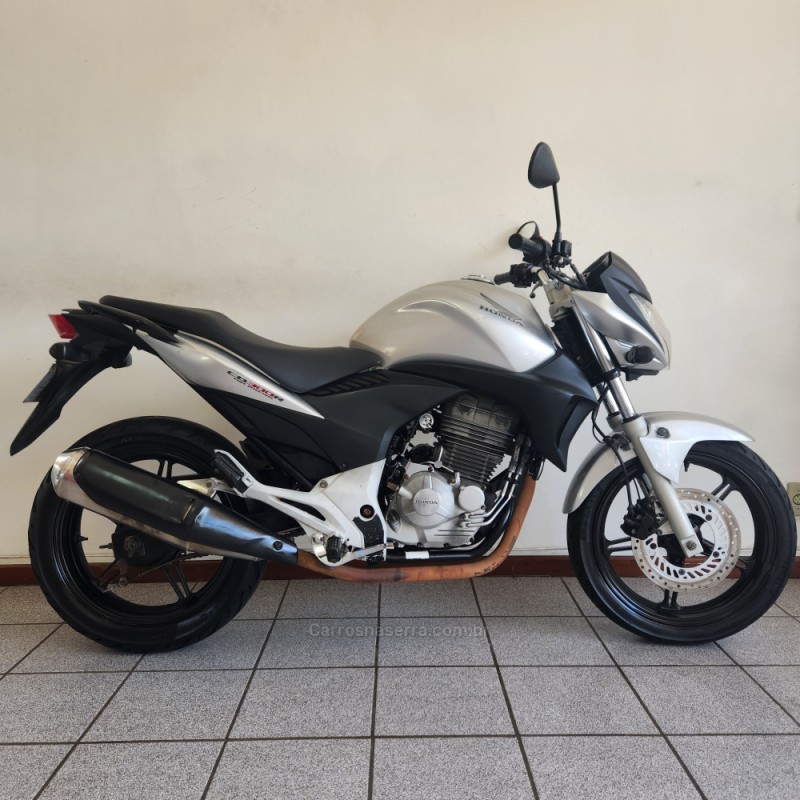 CB 300R  - 2010 - FARROUPILHA